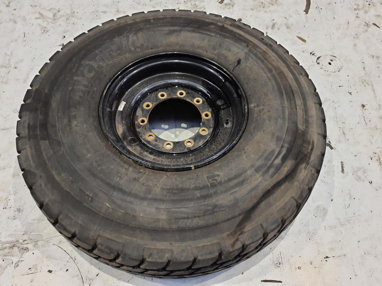 Liebherr Wheel 445/95R25 10 12 1p - Roda completa para Guindaste: foto 2 Liebherr Wheel 445/95R25 10 12 1p - Roda completa para Guindaste: foto 2