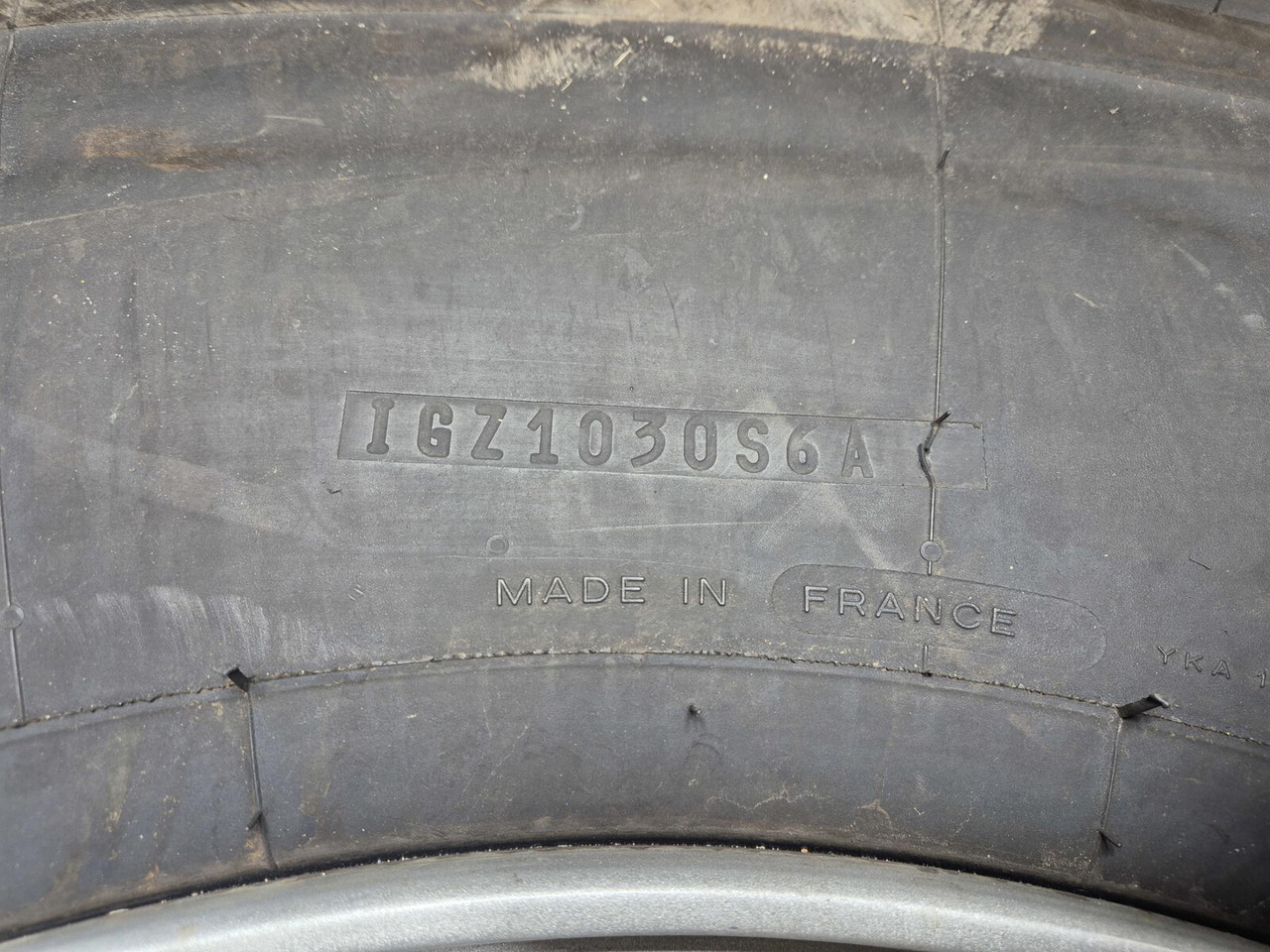 Liebherr Wheel 445/95R25 10 12 1p - Roda completa para Guindaste: foto 4 Liebherr Wheel 445/95R25 10 12 1p - Roda completa para Guindaste: foto 4