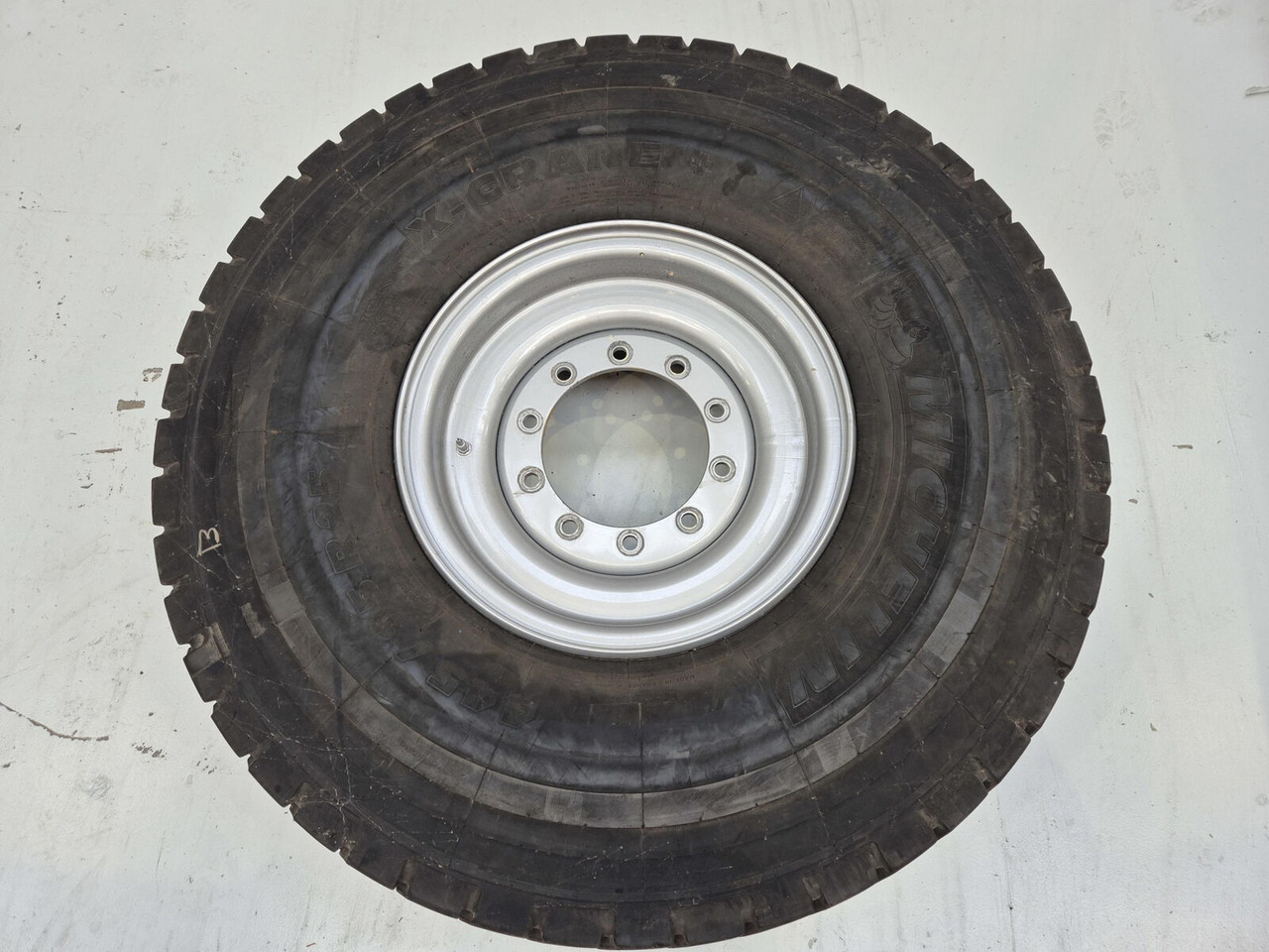 Liebherr Wheel 445/95R25 10 12 1p - Roda completa para Guindaste: foto 2 Liebherr Wheel 445/95R25 10 12 1p - Roda completa para Guindaste: foto 2