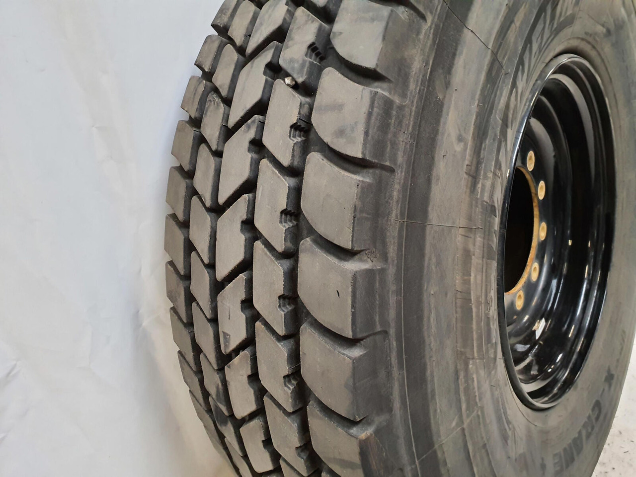 Liebherr Wheel 445/95R25 10 12 1p - Roda completa para Guindaste: foto 3 Liebherr Wheel 445/95R25 10 12 1p - Roda completa para Guindaste: foto 3