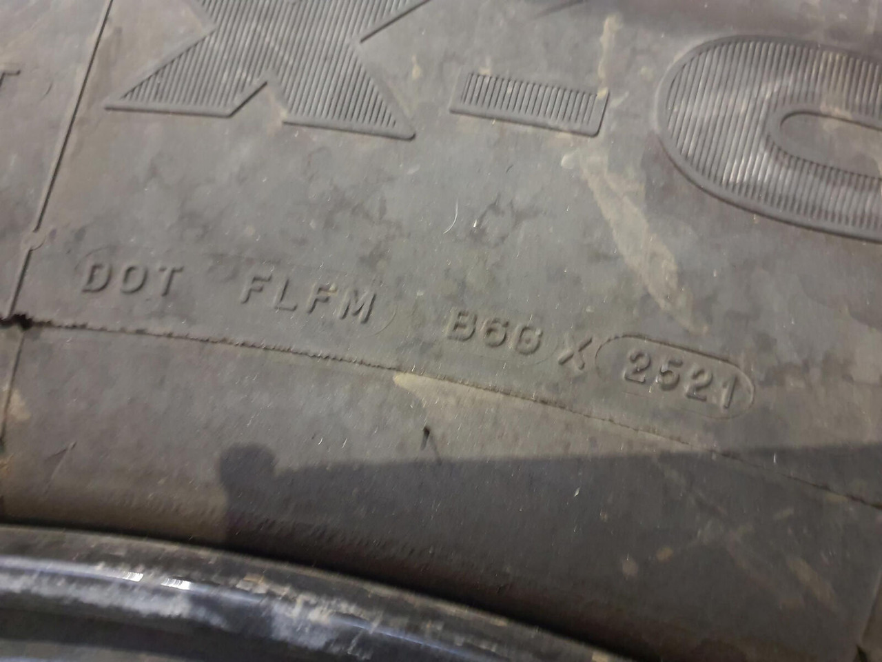 Liebherr Wheel 445/95R25 10 12 1p - Roda completa para Guindaste: foto 3 Liebherr Wheel 445/95R25 10 12 1p - Roda completa para Guindaste: foto 3