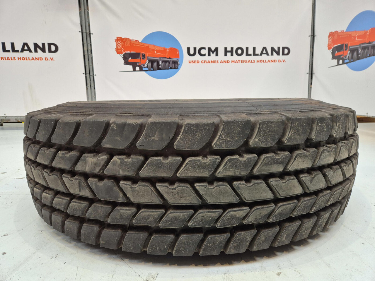 Michelin Wheel 445/95R25 10 12 1p - Roda completa: foto 3 Michelin Wheel 445/95R25 10 12 1p - Roda completa: foto 3