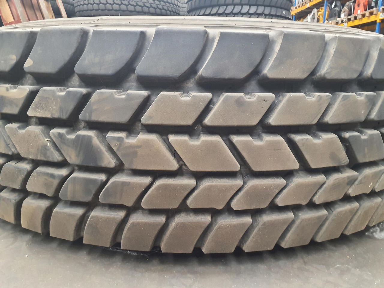 Michelin Wheel 445/95R25 12 14.8 3p - Roda completa: foto 3 Michelin Wheel 445/95R25 12 14.8 3p - Roda completa: foto 3