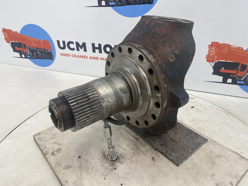 PPM 280 ATT Steering knuckle 16 holes axle 2 - Manga de eixo para Guindaste: foto 1 PPM 280 ATT Steering knuckle 16 holes axle 2 - Manga de eixo para Guindaste: foto 1