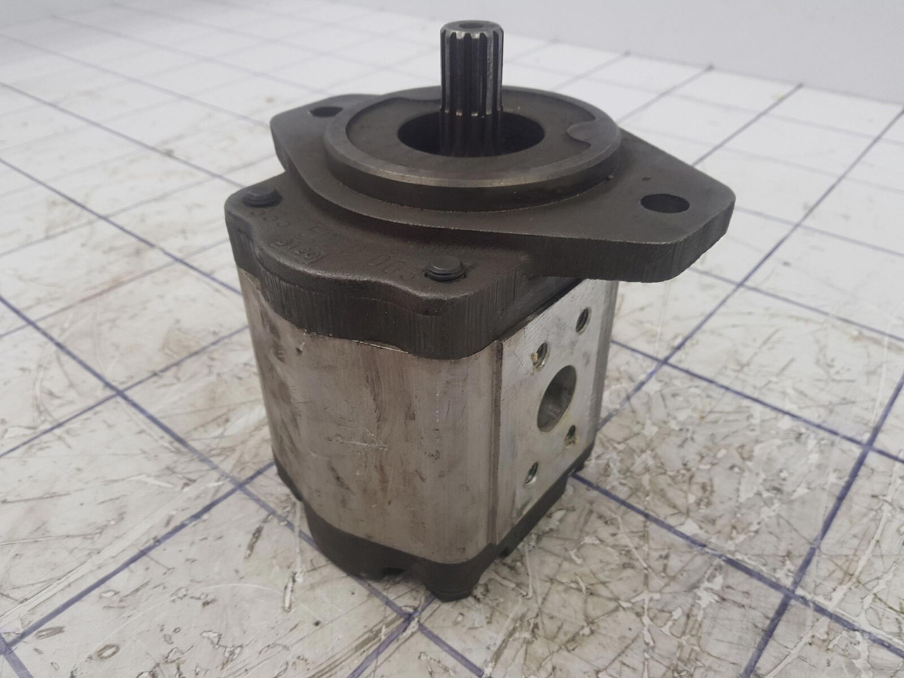 Parker Hydraulics gear pump - Bomba hidráulica para Guindaste: foto 2 Parker Hydraulics gear pump - Bomba hidráulica para Guindaste: foto 2
