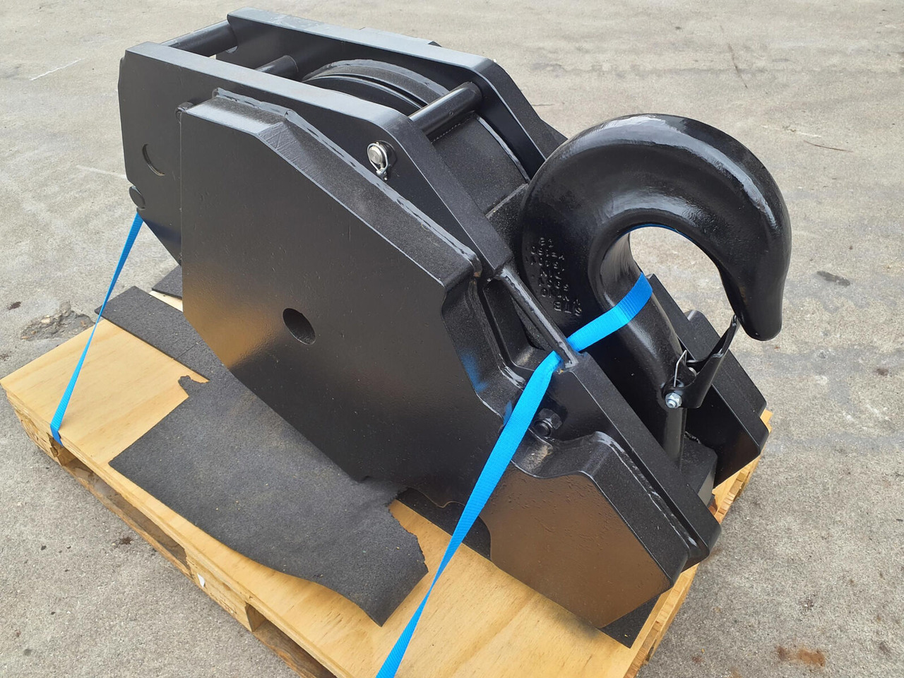 Liebherr Hookblock 23mm 1 sheave 31,2 t - Peça de reposição para Grua todo o terreno: foto 2 Liebherr Hookblock 23mm 1 sheave 31,2 t - Peça de reposição para Grua todo o terreno: foto 2