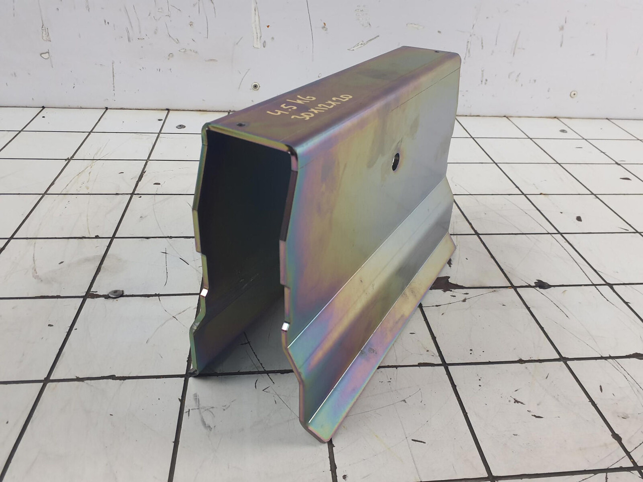 Liebherr LTM 1750-9.1 plate 4X300X465 - Peça de reposição para Guindaste: foto 2 Liebherr LTM 1750-9.1 plate 4X300X465 - Peça de reposição para Guindaste: foto 2