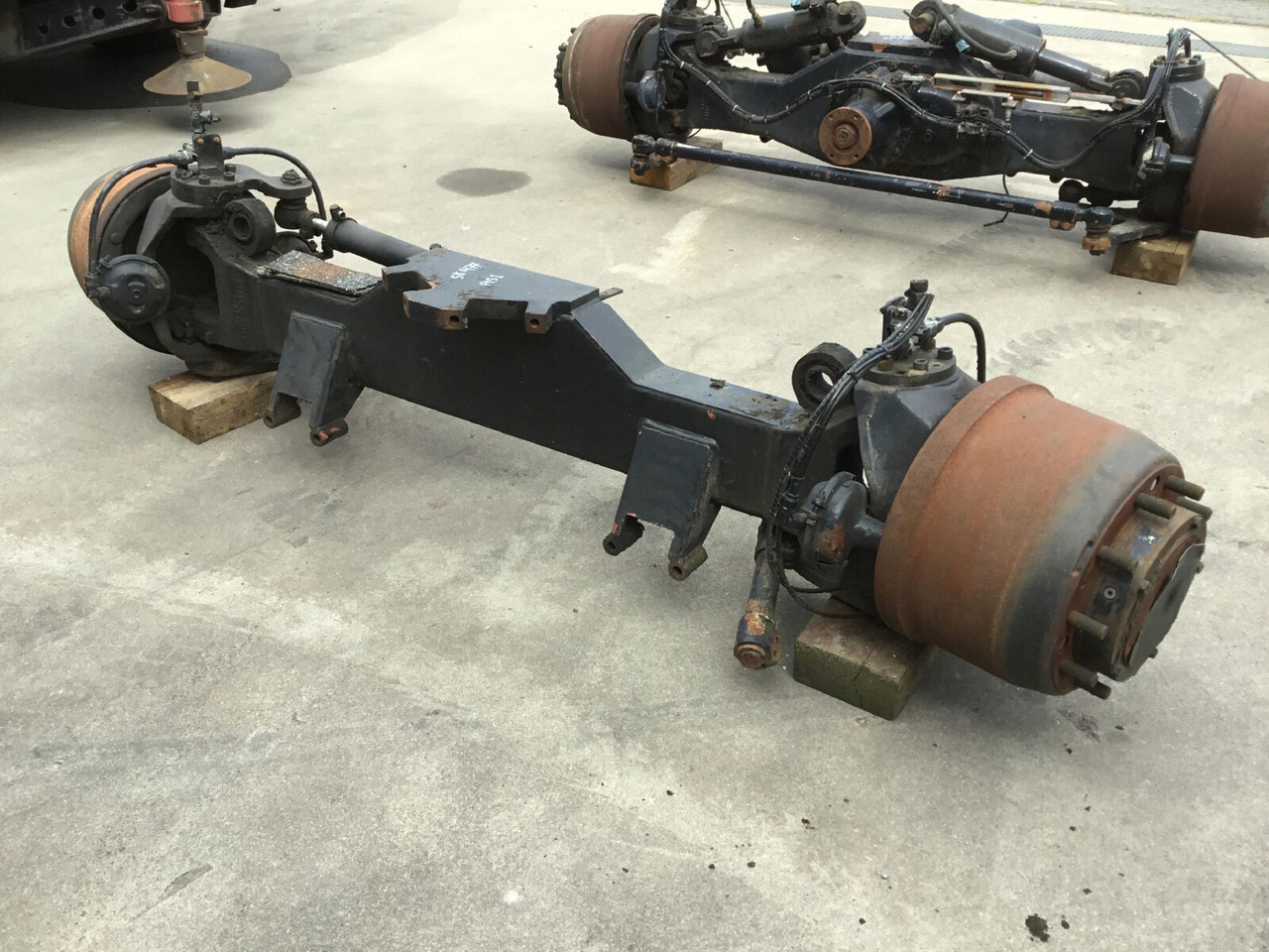 Spierings SK 477 axle 1 - Eixo e peças para Grua móvel: foto 4 Spierings SK 477 axle 1 - Eixo e peças para Grua móvel: foto 4