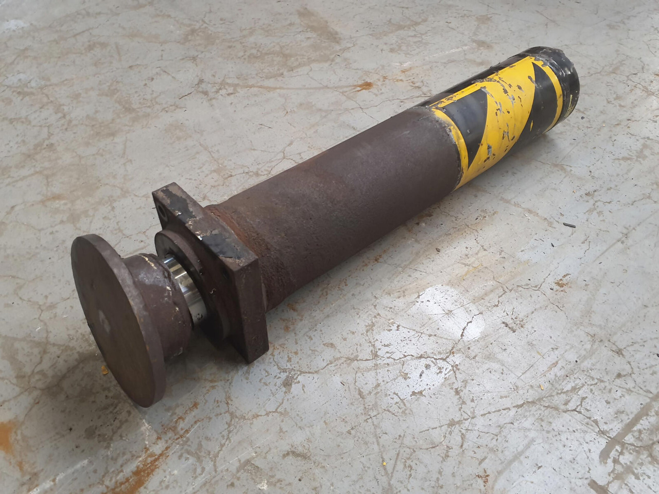 Spierings SK 598 Outrigger cylinder - Cilindro hidráulico para Grua móvel: foto 2 Spierings SK 598 Outrigger cylinder - Cilindro hidráulico para Grua móvel: foto 2