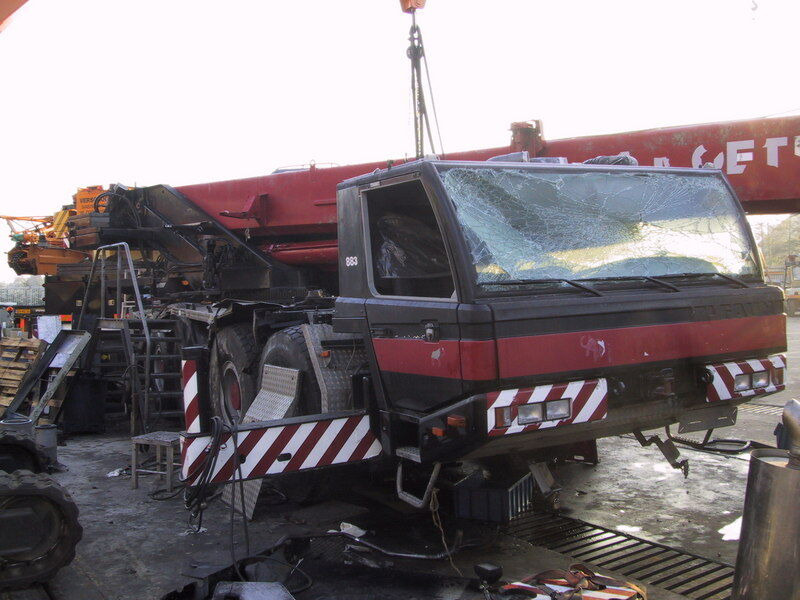 Tadano Faun ATF 60-4 for parts - Grua móvel: foto 2 Tadano Faun ATF 60-4 for parts - Grua móvel: foto 2