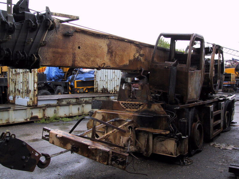 Terex 400 ATT for parts - Grua todo o terreno: foto 2 Terex 400 ATT for parts - Grua todo o terreno: foto 2