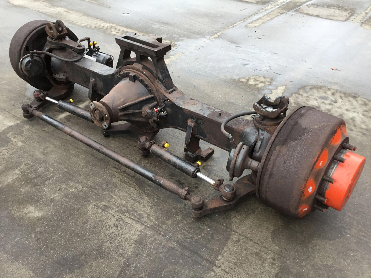 Terex AC 100 axle 2 - Eixo e peças para Grua móvel: foto 3 Terex AC 100 axle 2 - Eixo e peças para Grua móvel: foto 3