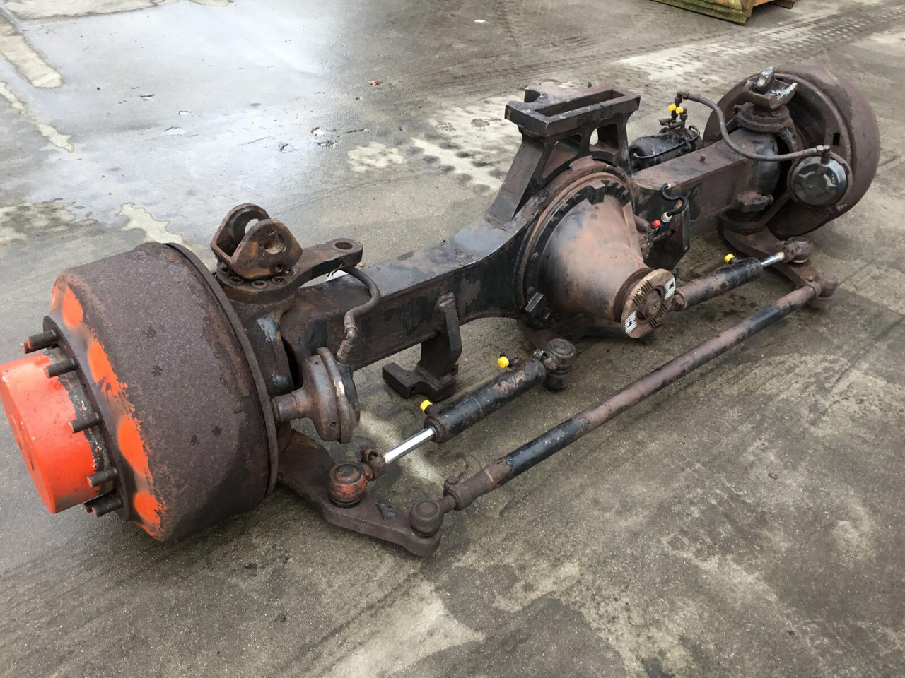 Terex AC 100 axle 2 - Eixo e peças para Grua móvel: foto 4 Terex AC 100 axle 2 - Eixo e peças para Grua móvel: foto 4