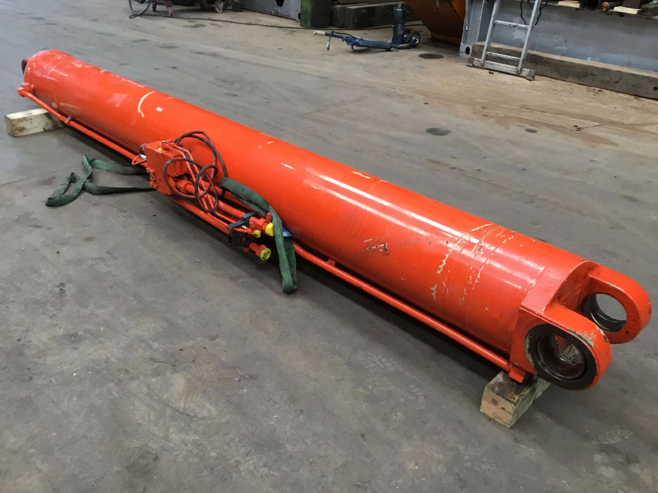 Terex AC 100 boom cylinder - Cilindro hidráulico para Grua móvel: foto 4 Terex AC 100 boom cylinder - Cilindro hidráulico para Grua móvel: foto 4
