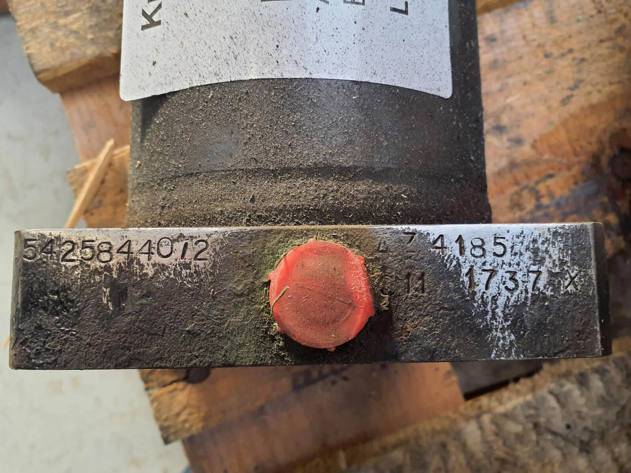 Terex AC 155 counterweight lift cylinder - Cilindro hidráulico para Grua móvel: foto 5 Terex AC 155 counterweight lift cylinder - Cilindro hidráulico para Grua móvel: foto 5