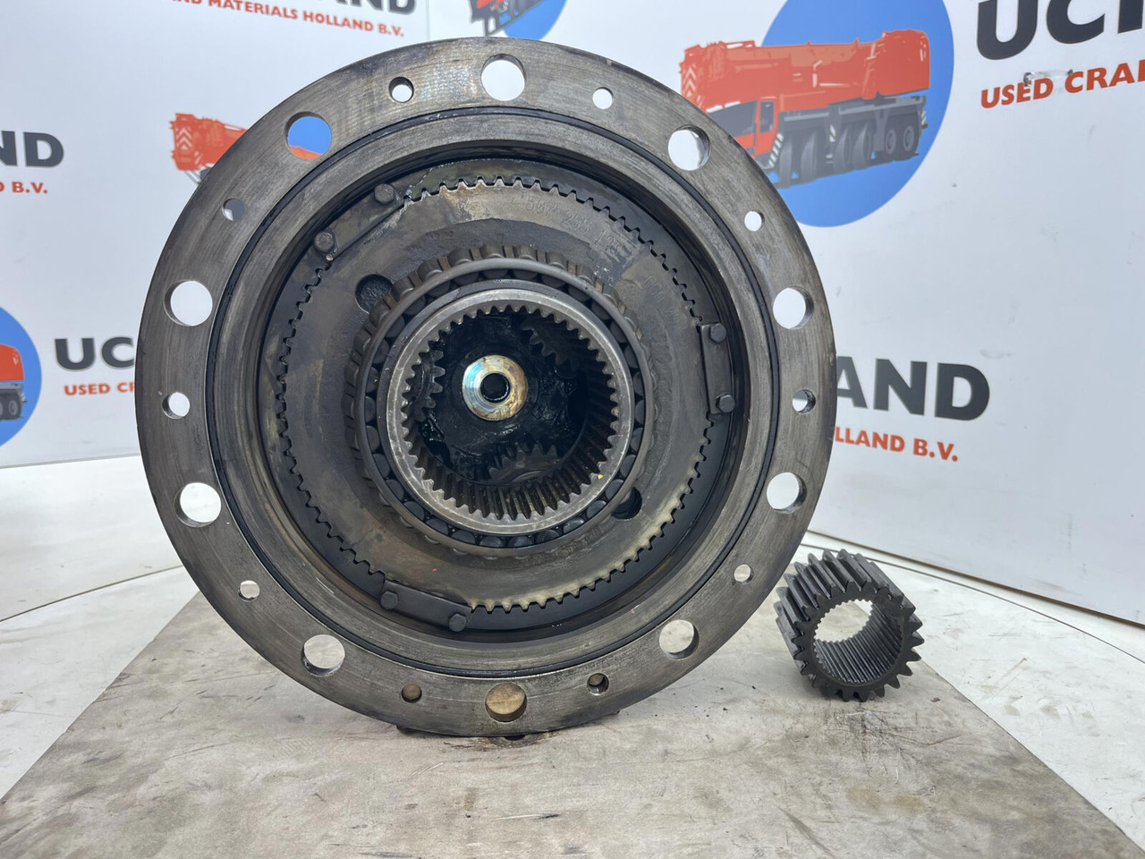 Terex AC 155 planetary gear 22-25-74-40-3pl-H135-46 - Comando final para Grua móvel: foto 5 Terex AC 155 planetary gear 22-25-74-40-3pl-H135-46 - Comando final para Grua móvel: foto 5