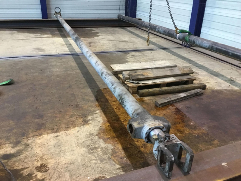 Terex AC 155 telescopic cylinder - Cilindro hidráulico para Guindaste: foto 1 Terex AC 155 telescopic cylinder - Cilindro hidráulico para Guindaste: foto 1