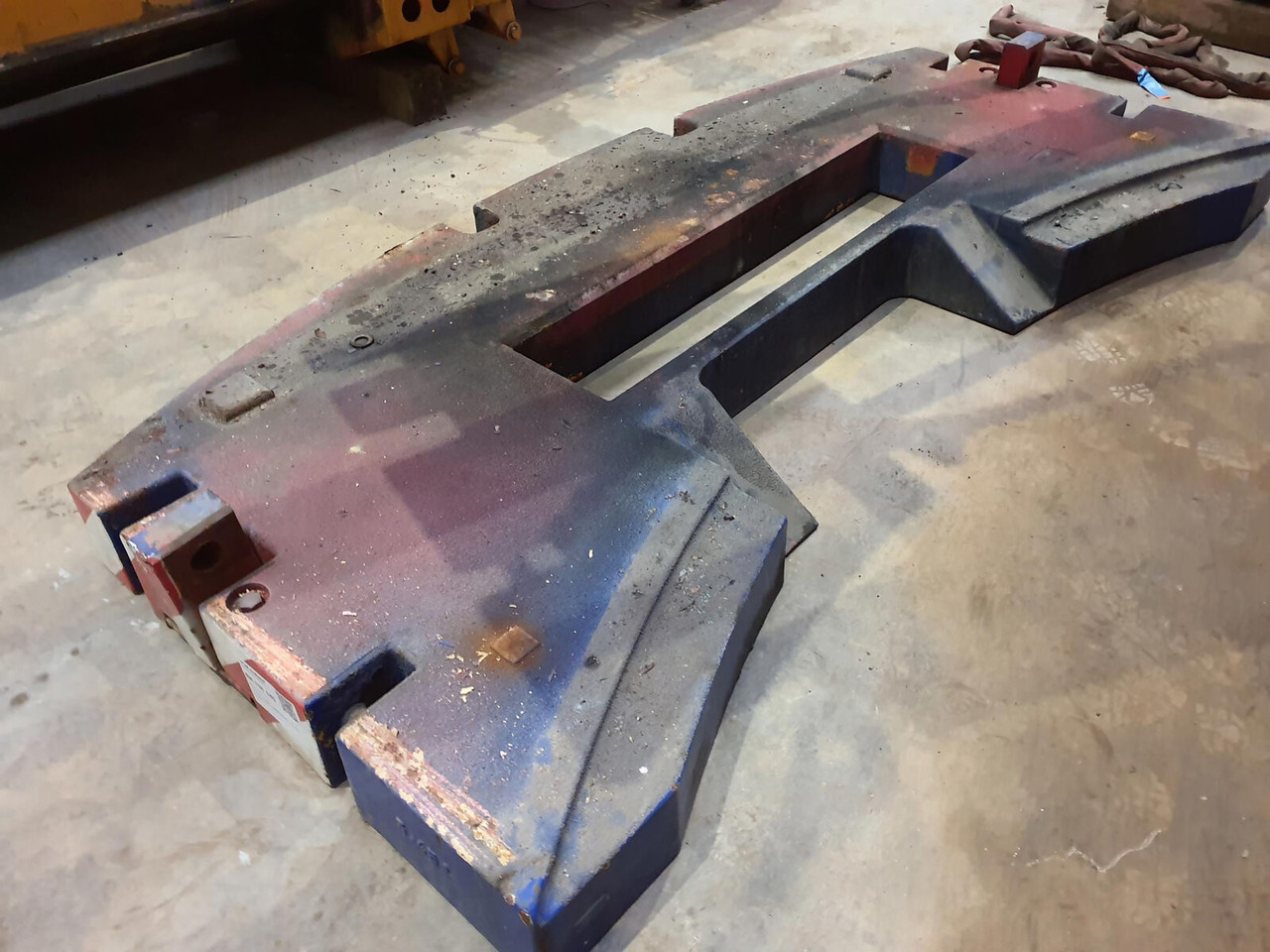 Terex AC 205 counterweight 3,45 ton - Contrapeso para Grua móvel: foto 3 Terex AC 205 counterweight 3,45 ton - Contrapeso para Grua móvel: foto 3