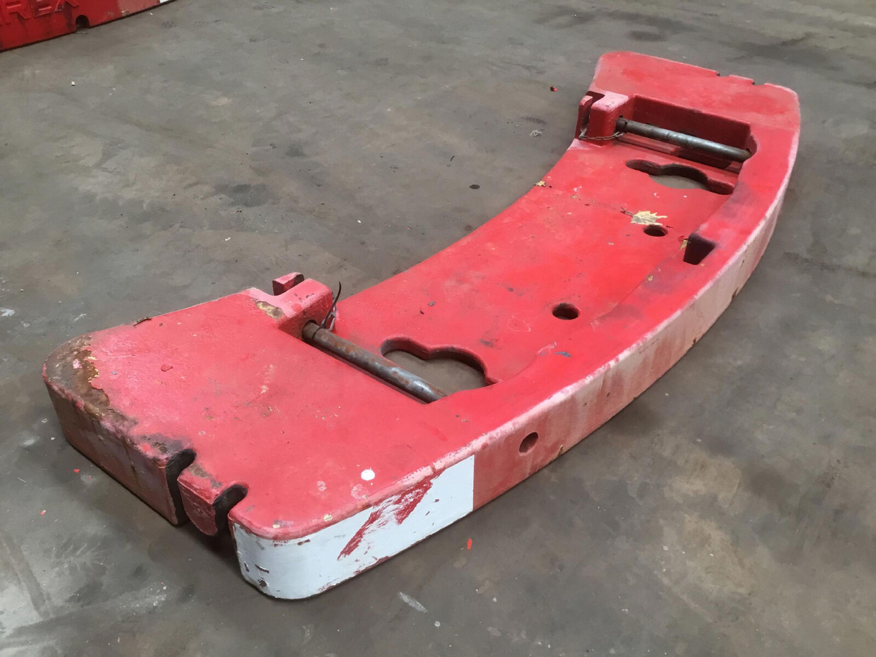 Terex AC 35 counterweight 1,3 ton - Contrapeso para Grua móvel: foto 3 Terex AC 35 counterweight 1,3 ton - Contrapeso para Grua móvel: foto 3