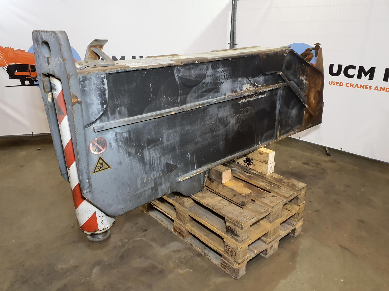 Terex AC 350-1 outrigger beam complete front - Suspensão para Grua móvel: foto 2 Terex AC 350-1 outrigger beam complete front - Suspensão para Grua móvel: foto 2