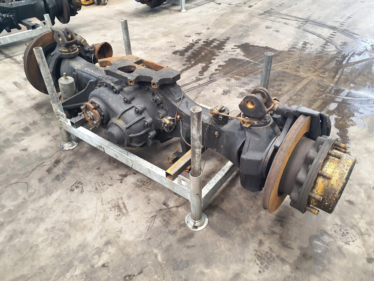 Terex AC 50-1 axle 2 - Eixo e peças para Grua móvel: foto 2 Terex AC 50-1 axle 2 - Eixo e peças para Grua móvel: foto 2