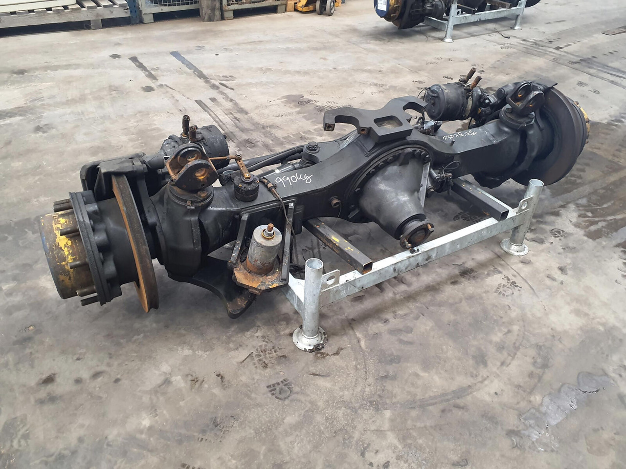 Terex AC 50-1 axle 3 - Eixo e peças para Grua móvel: foto 1 Terex AC 50-1 axle 3 - Eixo e peças para Grua móvel: foto 1