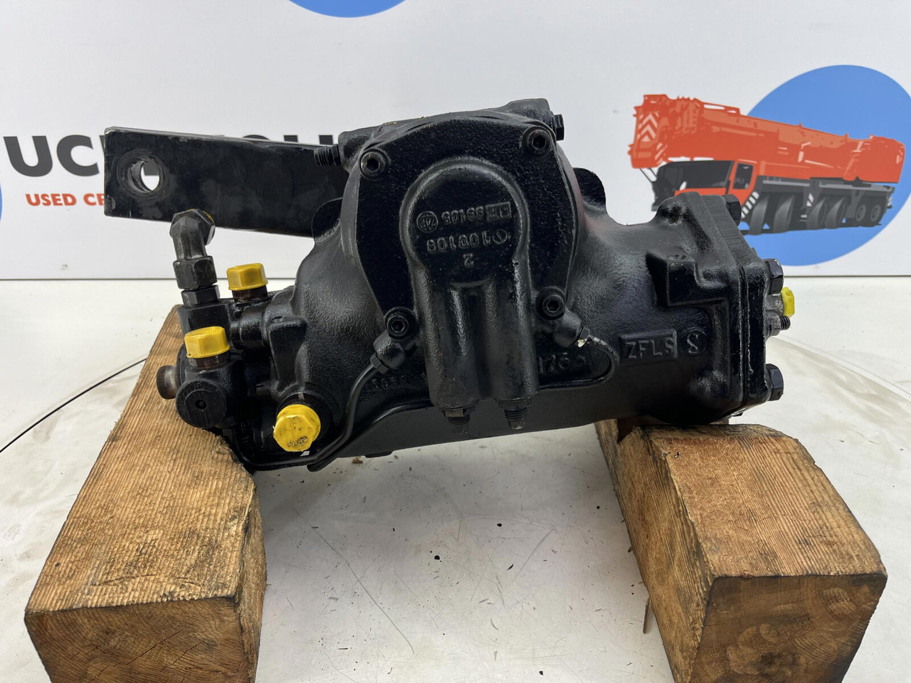 Terex AC 50-1 steering box with lever - Caixa de direção para Grua móvel: foto 5 Terex AC 50-1 steering box with lever - Caixa de direção para Grua móvel: foto 5