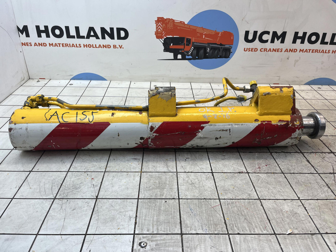 Terex AC 50 / AC 155 support cylinder front - Cilindro hidráulico para Grua móvel: foto 1 Terex AC 50 / AC 155 support cylinder front - Cilindro hidráulico para Grua móvel: foto 1