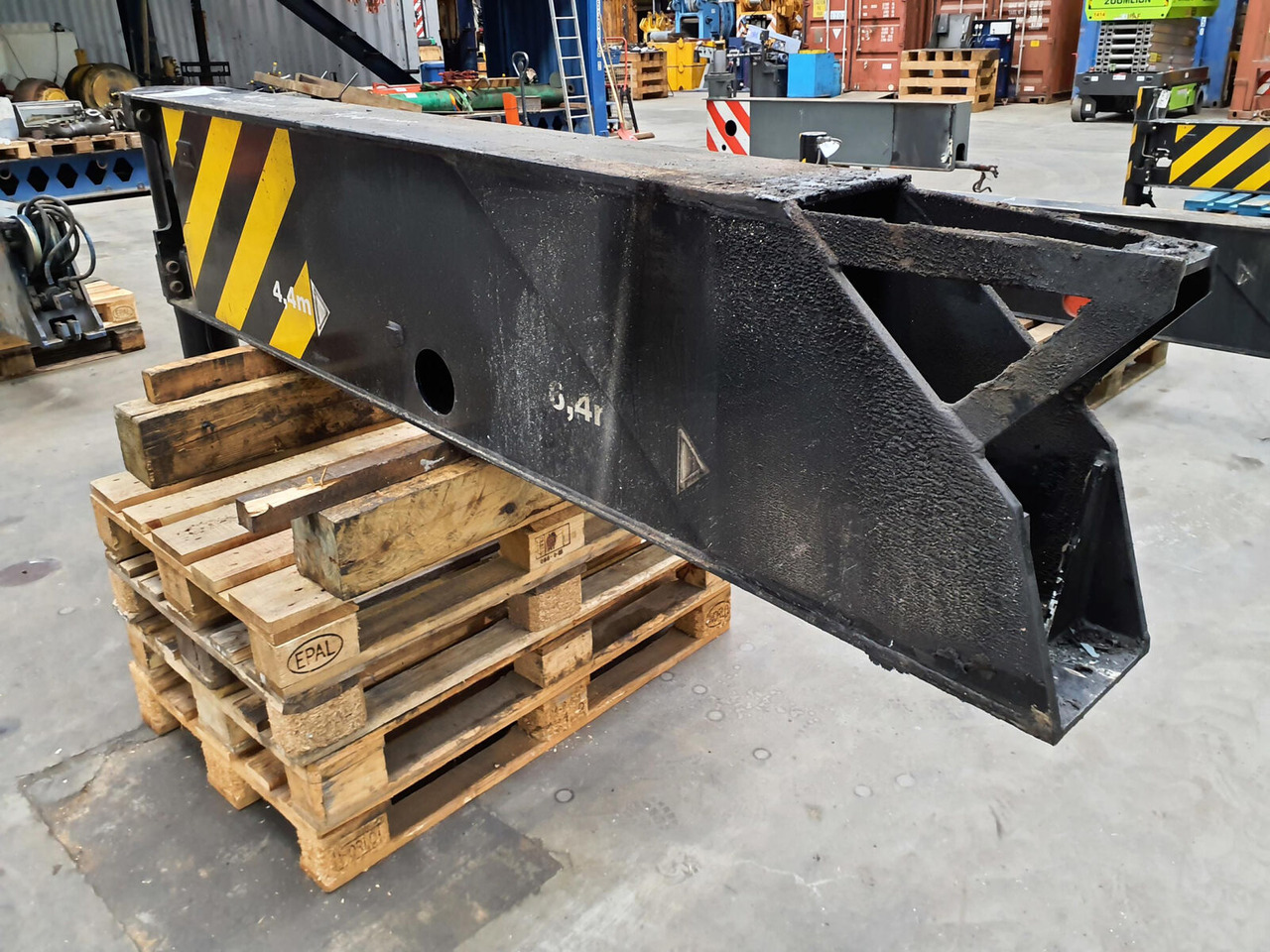 Terex AC 50 outrigger rear with outrigger cylinder - Suspensão para Grua móvel: foto 4 Terex AC 50 outrigger rear with outrigger cylinder - Suspensão para Grua móvel: foto 4