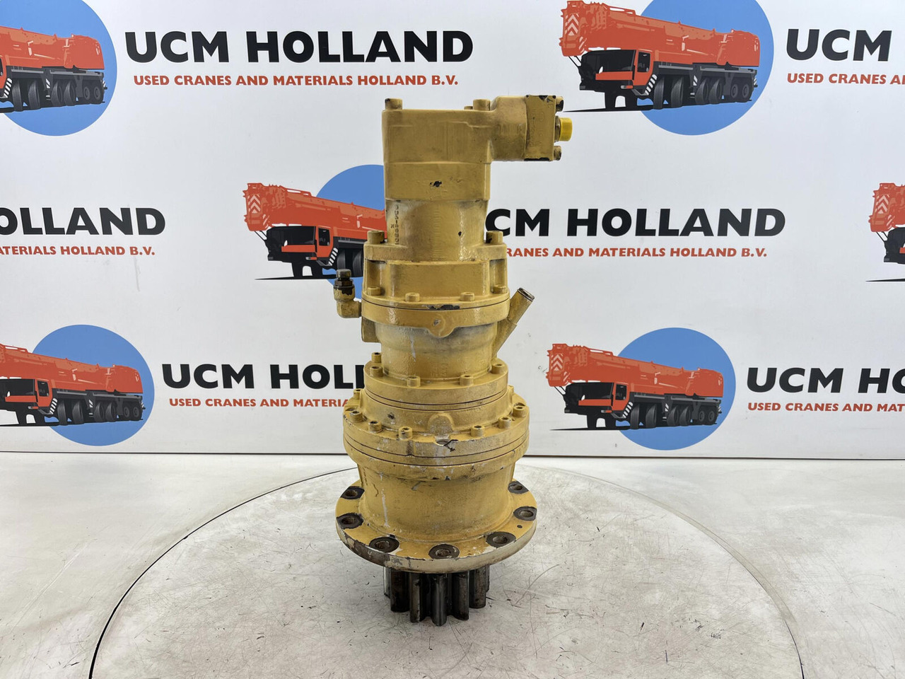 Terex-Demag AC 35 slewing gear - Motor de giro para Grua móvel: foto 3 Terex-Demag AC 35 slewing gear - Motor de giro para Grua móvel: foto 3