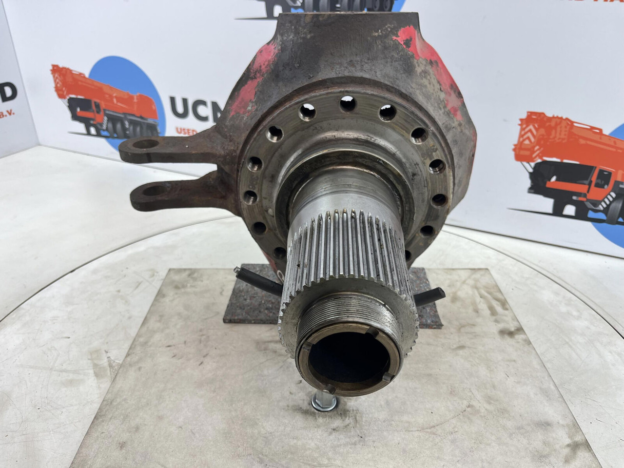 Terex Demag AC35 Steering knuckle 16 holes axle 2 right - Manga de eixo para Grua móvel: foto 2 Terex Demag AC35 Steering knuckle 16 holes axle 2 right - Manga de eixo para Grua móvel: foto 2