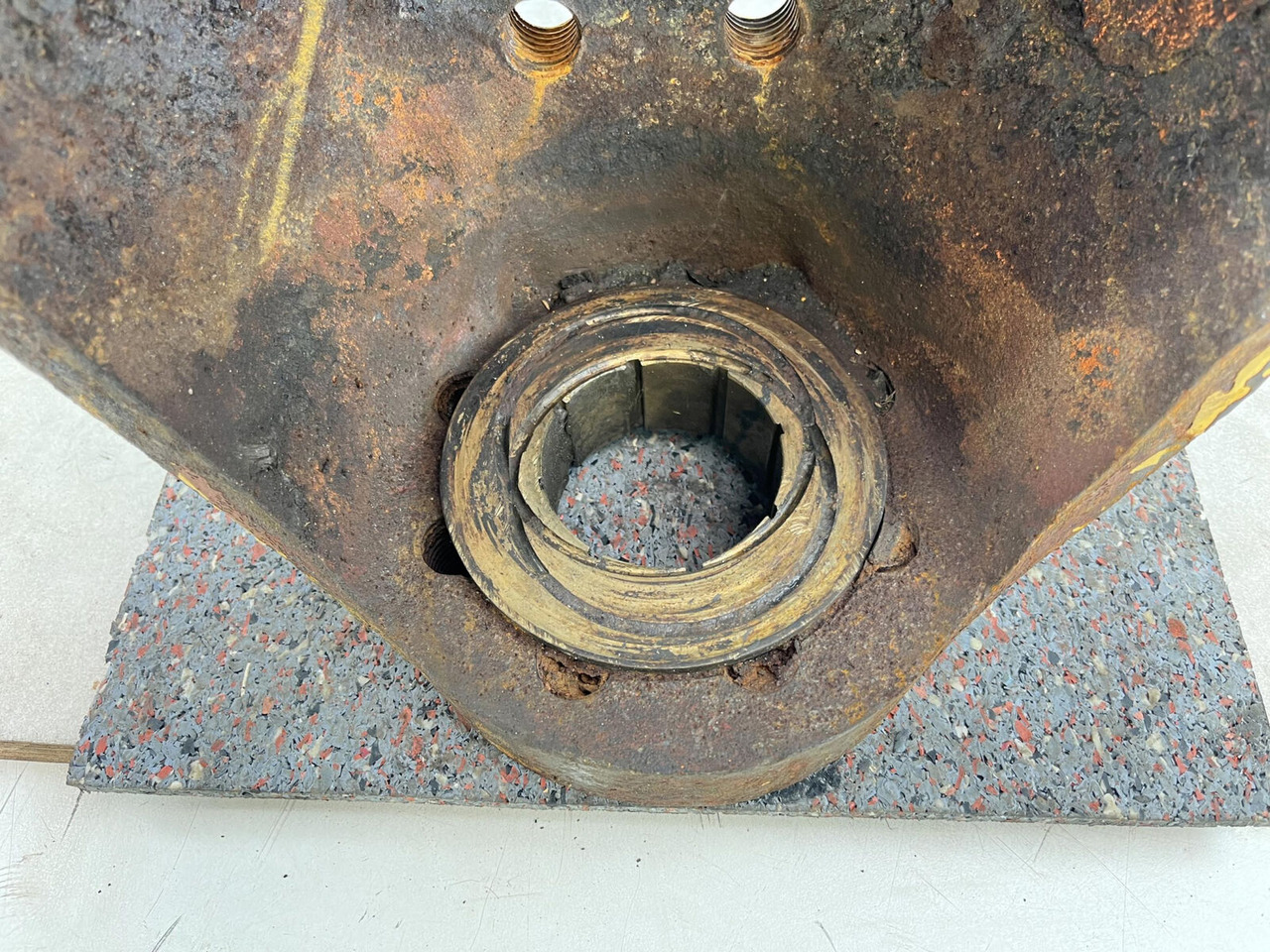 Manga de eixo para Grua móvel Terex HC 340 Steering knuckle 12 holes axle 3: foto 8