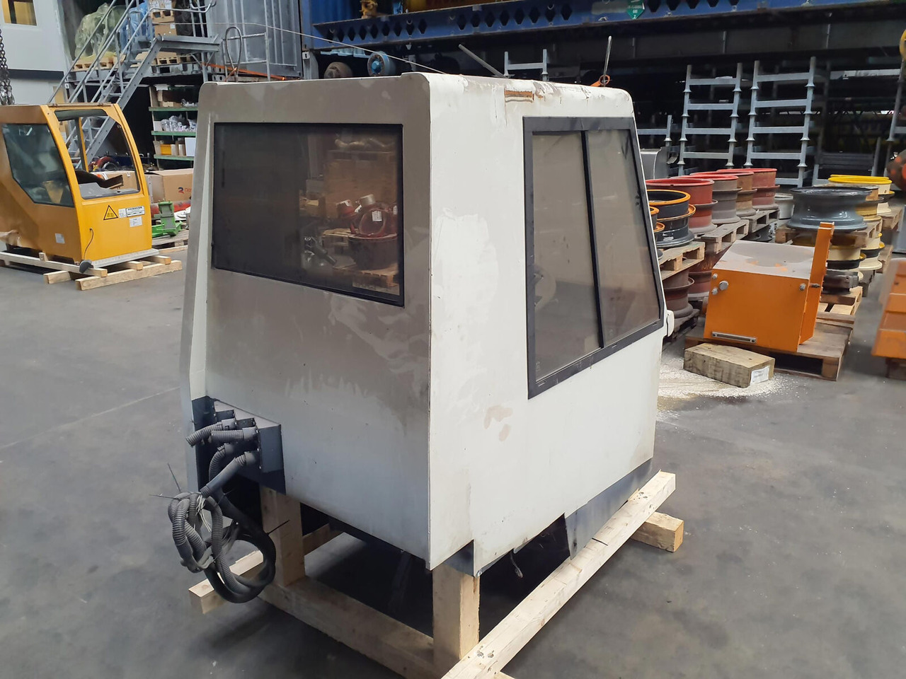 Terex PPM ATT 250 lower cabin - Cabine para Grua móvel: foto 4 Terex PPM ATT 250 lower cabin - Cabine para Grua móvel: foto 4