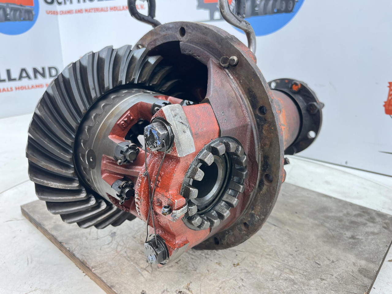 ZF LT 1055 end differential 14x29 - Diferencial para Grua móvel: foto 2 ZF LT 1055 end differential 14x29 - Diferencial para Grua móvel: foto 2