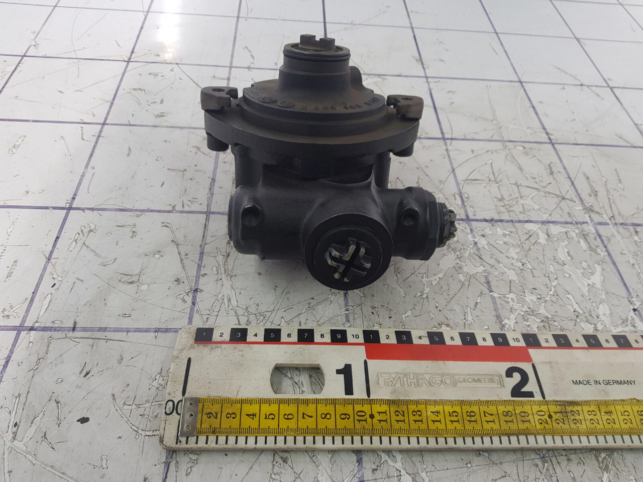 ZF ZF steering pump - Bomba de direção para Guindaste: foto 1 ZF ZF steering pump - Bomba de direção para Guindaste: foto 1