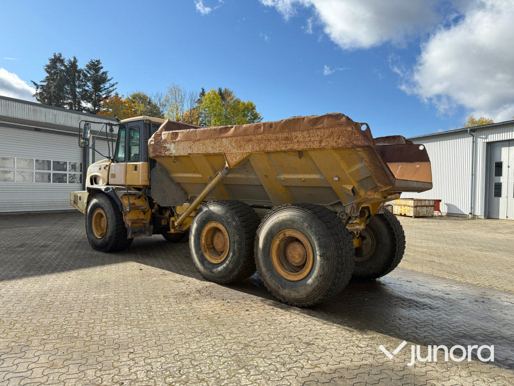 Dumper Bell B25D 6x6 - Caminhão articulado: foto 3 Dumper Bell B25D 6x6 - Caminhão articulado: foto 3