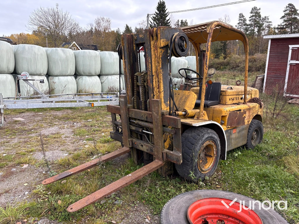 Gaffeltruck - Hyster, H60 - Empilhador a diesel: foto 1 Gaffeltruck - Hyster, H60 - Empilhador a diesel: foto 1