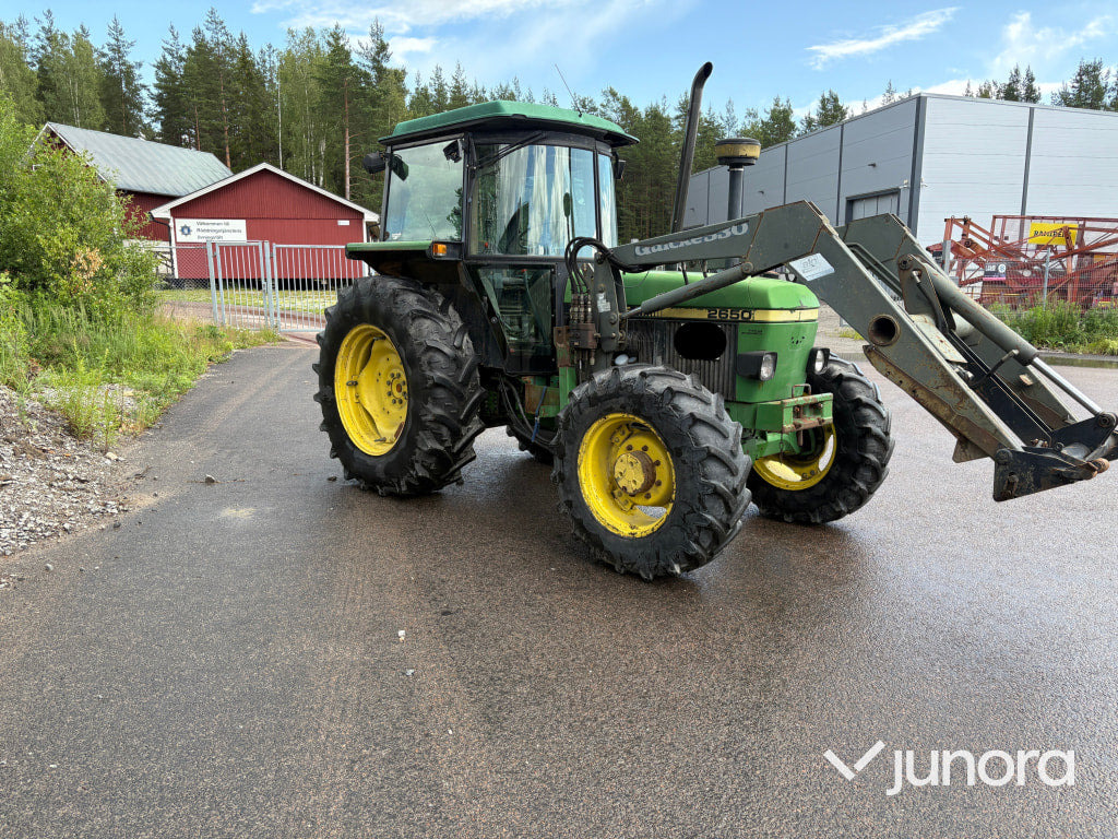 John Deere 2650 - Trator: foto 5 John Deere 2650 - Trator: foto 5