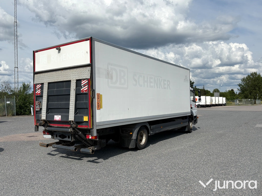 Lastbil Mercedes Atego 1223 - Camião furgão: foto 3 Lastbil Mercedes Atego 1223 - Camião furgão: foto 3