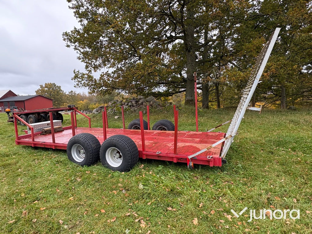 Maskintrailer - med vinsch - Reboque porta máquinas: foto 2 Maskintrailer - med vinsch - Reboque porta máquinas: foto 2