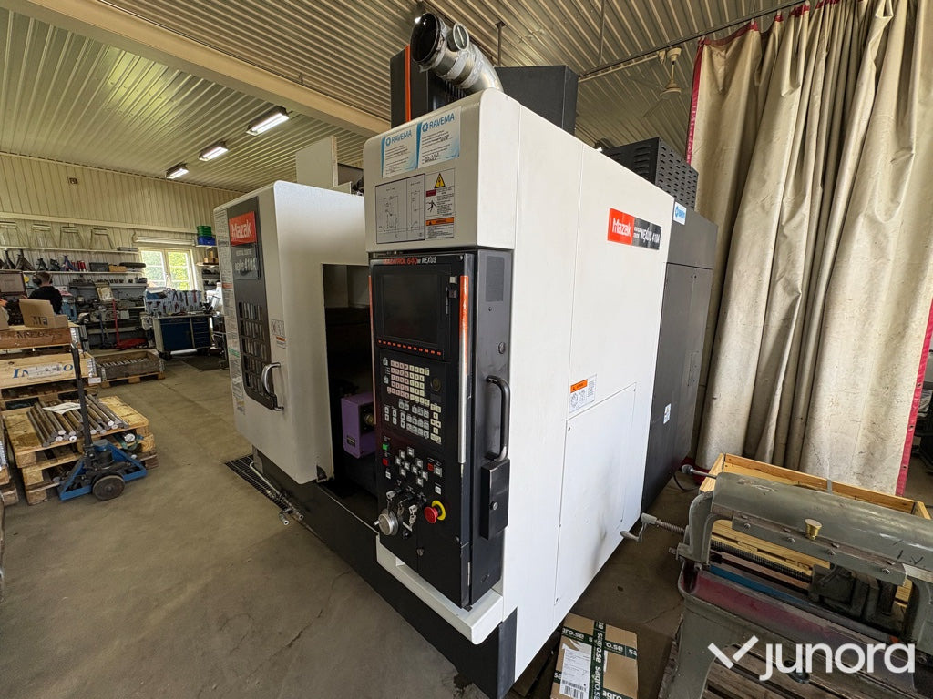 Mazak VCN 410A -2006 - Centro de maquinação CNC: foto 4 Mazak VCN 410A -2006 - Centro de maquinação CNC: foto 4