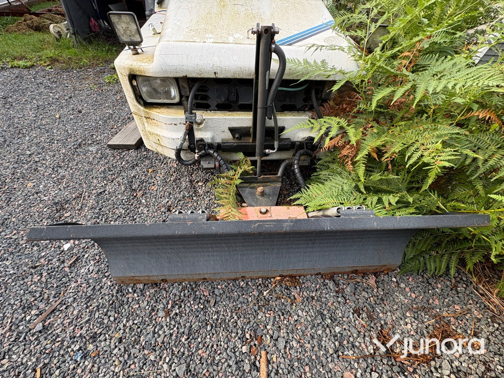 Plogbil - Bagagetruck - Trator de bagagem: foto 4 Plogbil - Bagagetruck - Trator de bagagem: foto 4