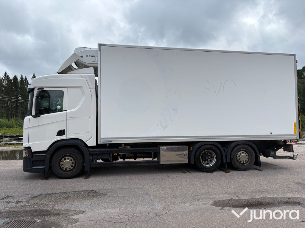 Scania R450 2019 Kyl- och Frysbil, Thermo King - Camião frigorífico: foto 2 Scania R450 2019 Kyl- och Frysbil, Thermo King - Camião frigorífico: foto 2