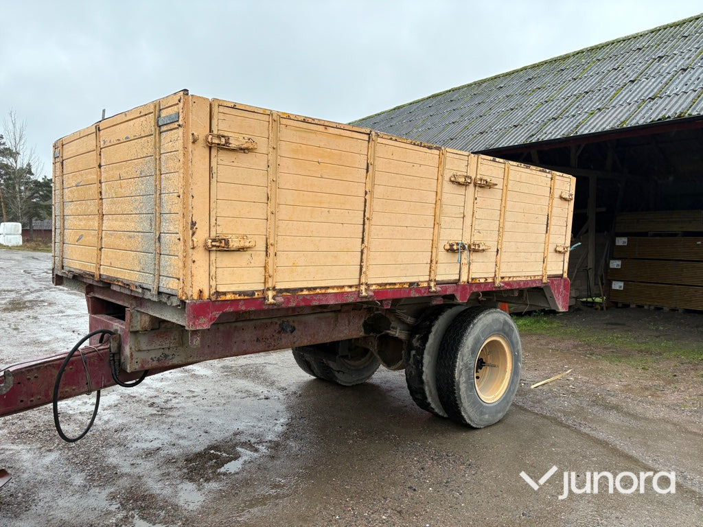 Spannmålsvagn - Tippbar - Reboque basculante agrícola: foto 1 Spannmålsvagn - Tippbar - Reboque basculante agrícola: foto 1