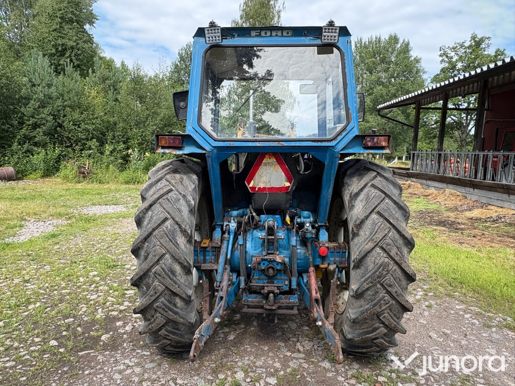 Traktor Ford 5000 med lastare - Trator: foto 5 Traktor Ford 5000 med lastare - Trator: foto 5