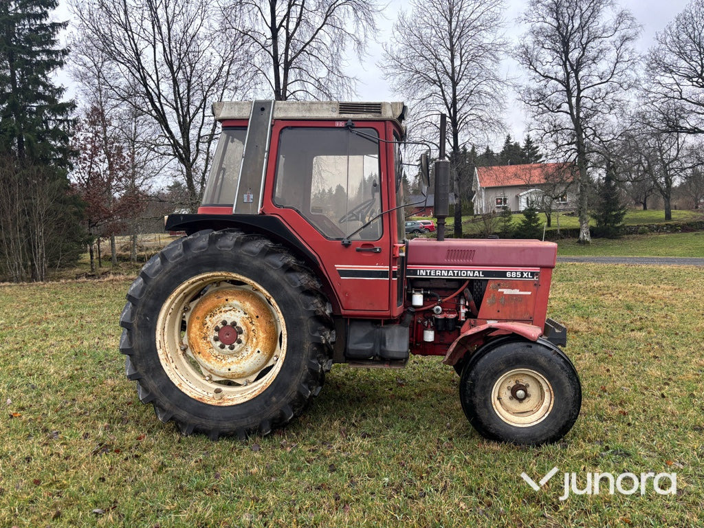 Traktor - IH 685XL - Trator: foto 4 Traktor - IH 685XL - Trator: foto 4