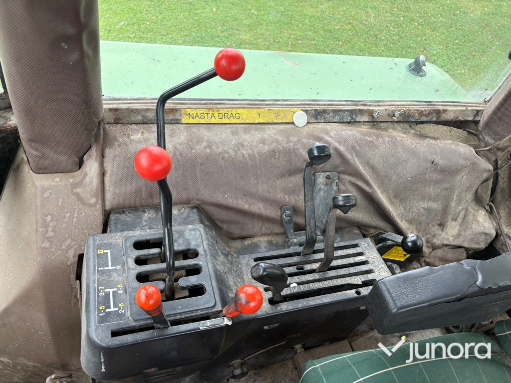 Trator Traktor John Deere 2250: foto 14