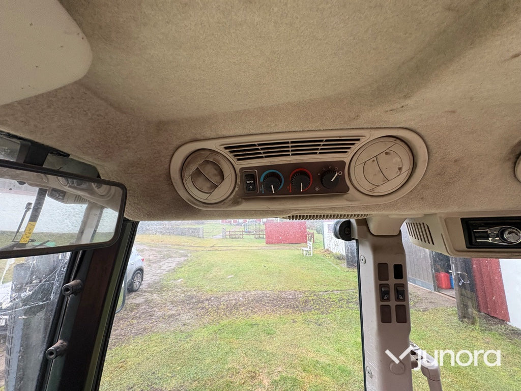 Trator Traktor - John Deere 5820: foto 15