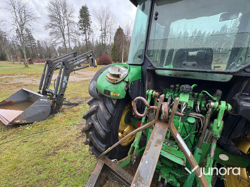 Trator Traktor - John Deere 5820: foto 16