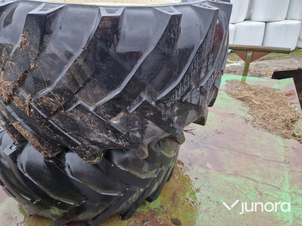 Traktordäck - Valmet 6400 - Roda completa para Trator: foto 2 Traktordäck - Valmet 6400 - Roda completa para Trator: foto 2